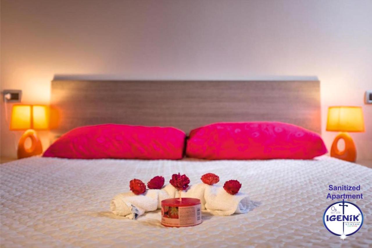 Vera Luxury Apartment Сирмионе Экстерьер фото